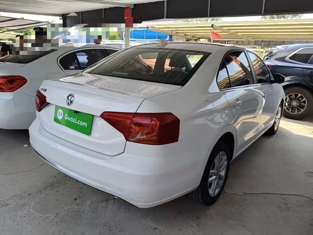 Volkswagen Jetta — миниатюра 7