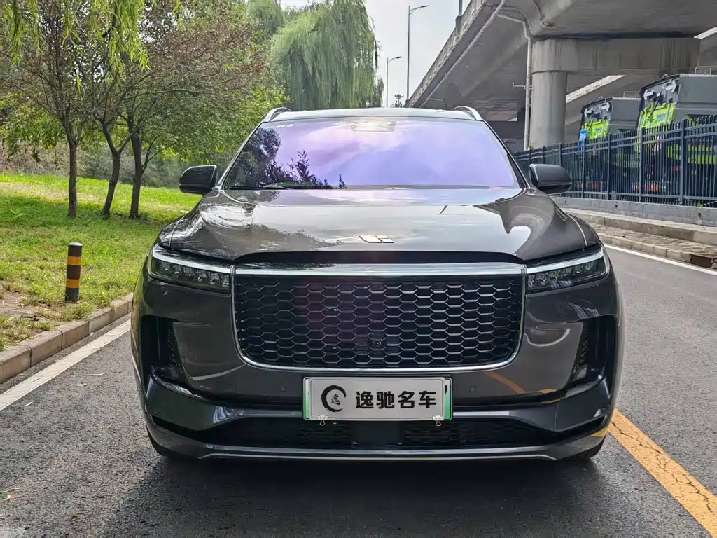 Li Auto Li ONE — миниатюра 2