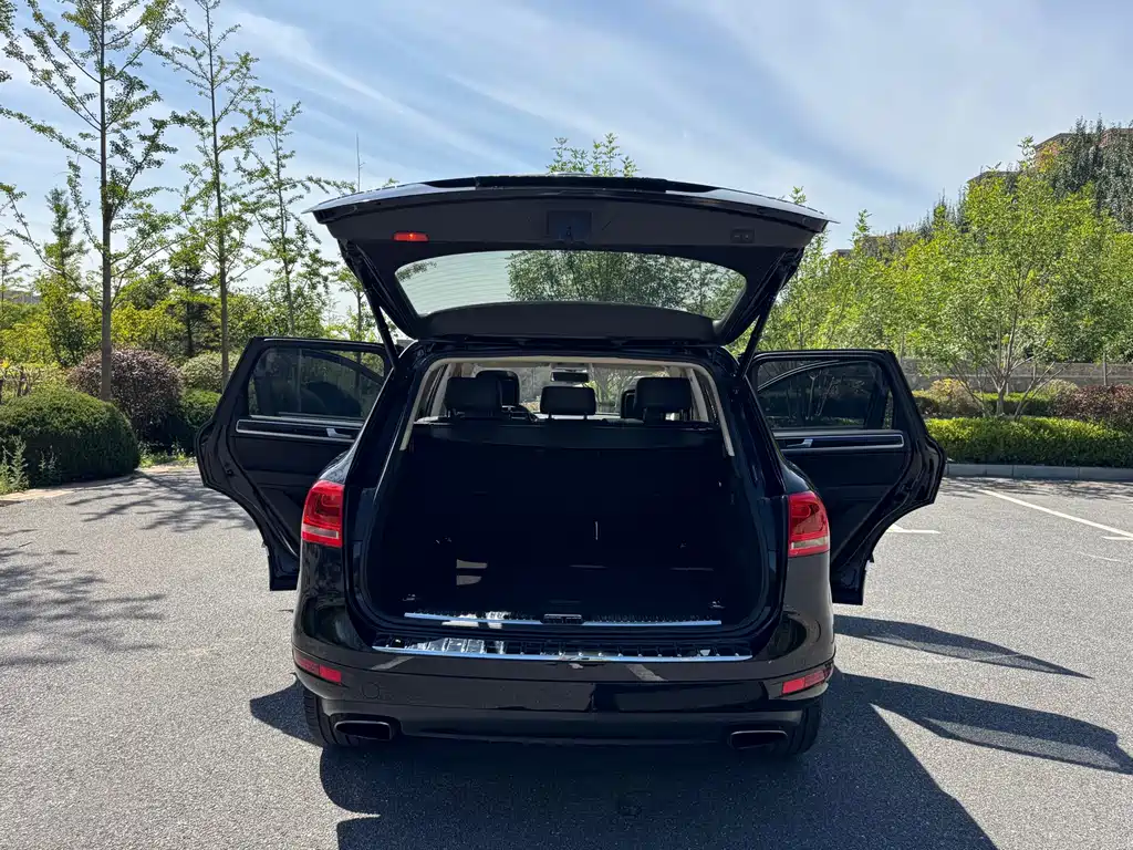 Volkswagen Touareg — миниатюра 17
