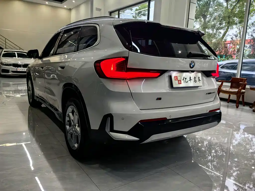 BMW X1 — миниатюра 5