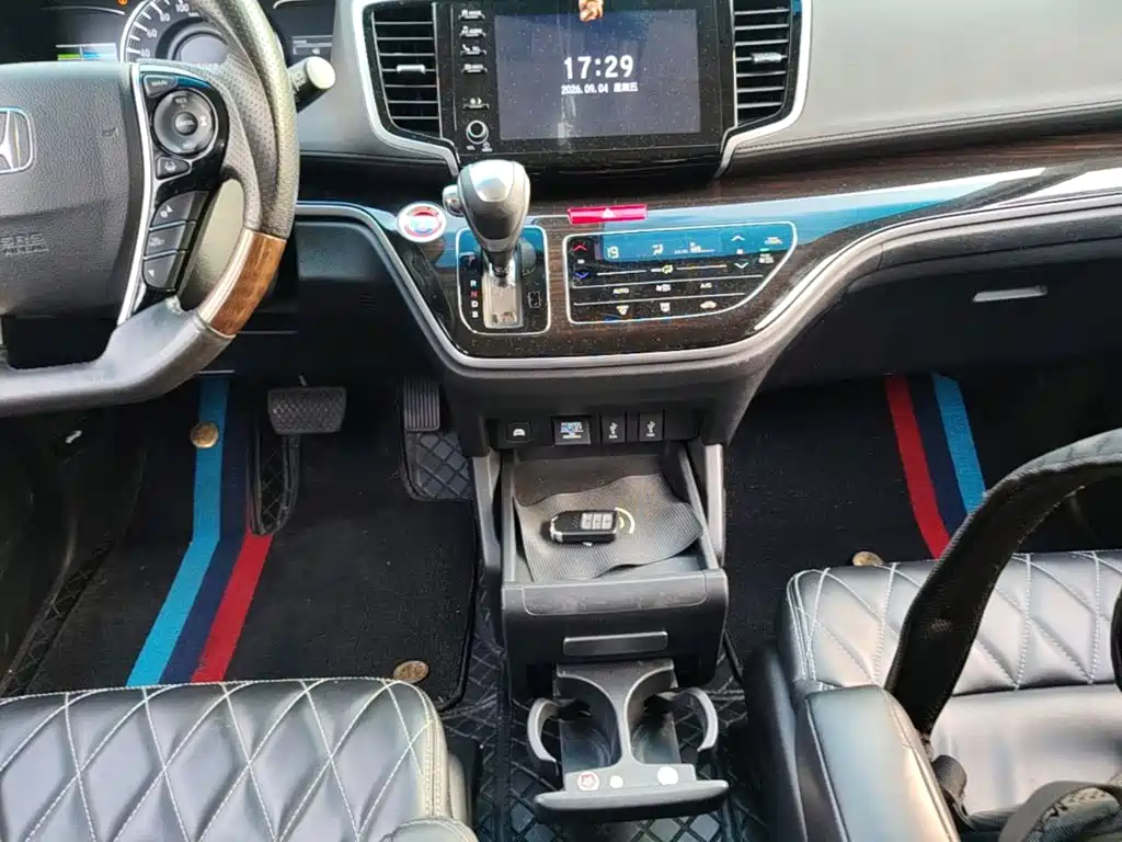 Honda Odyssey — миниатюра 14
