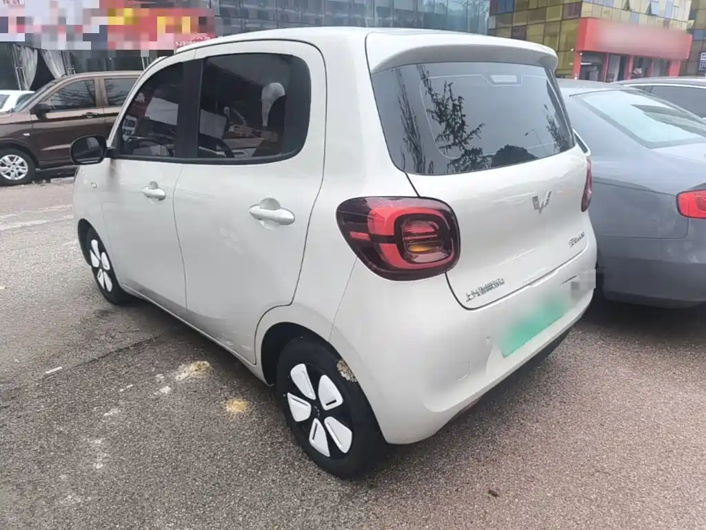 Wuling MINIEV — миниатюра 5