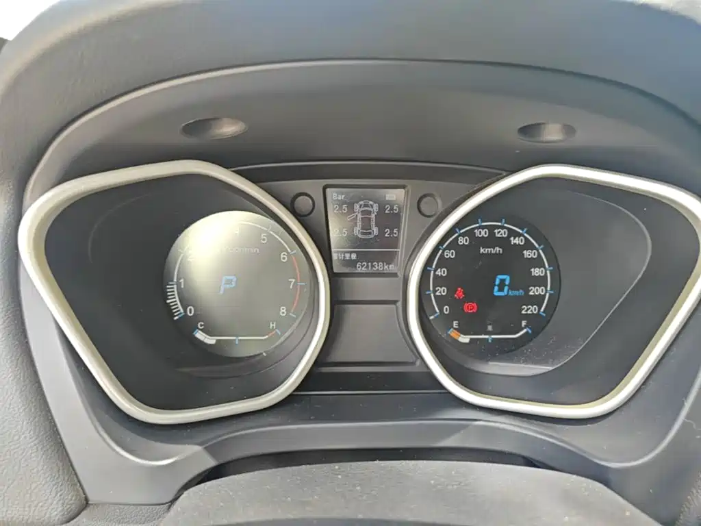 Geely GX7 — миниатюра 12