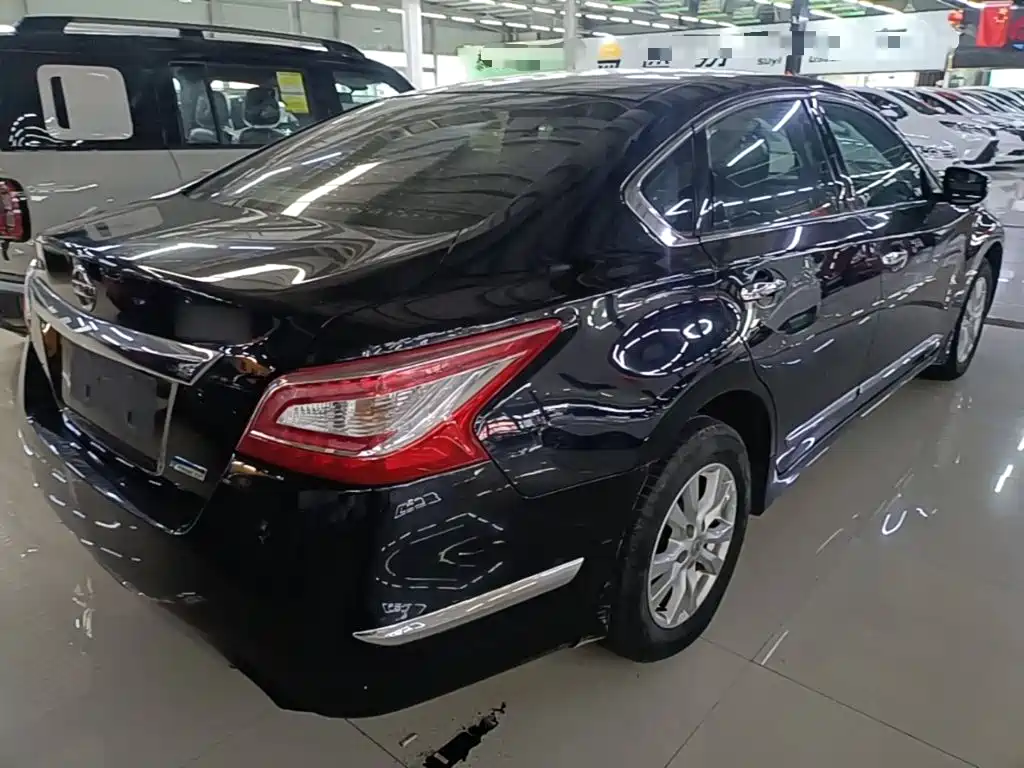 Nissan Teana — миниатюра 7
