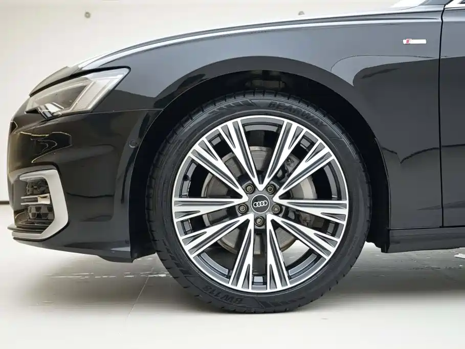 Audi A6L — миниатюра 14