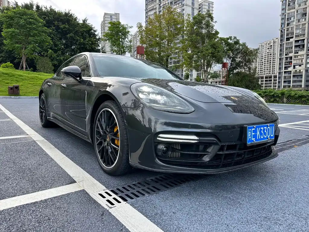 Porsche Panamera — миниатюра 3