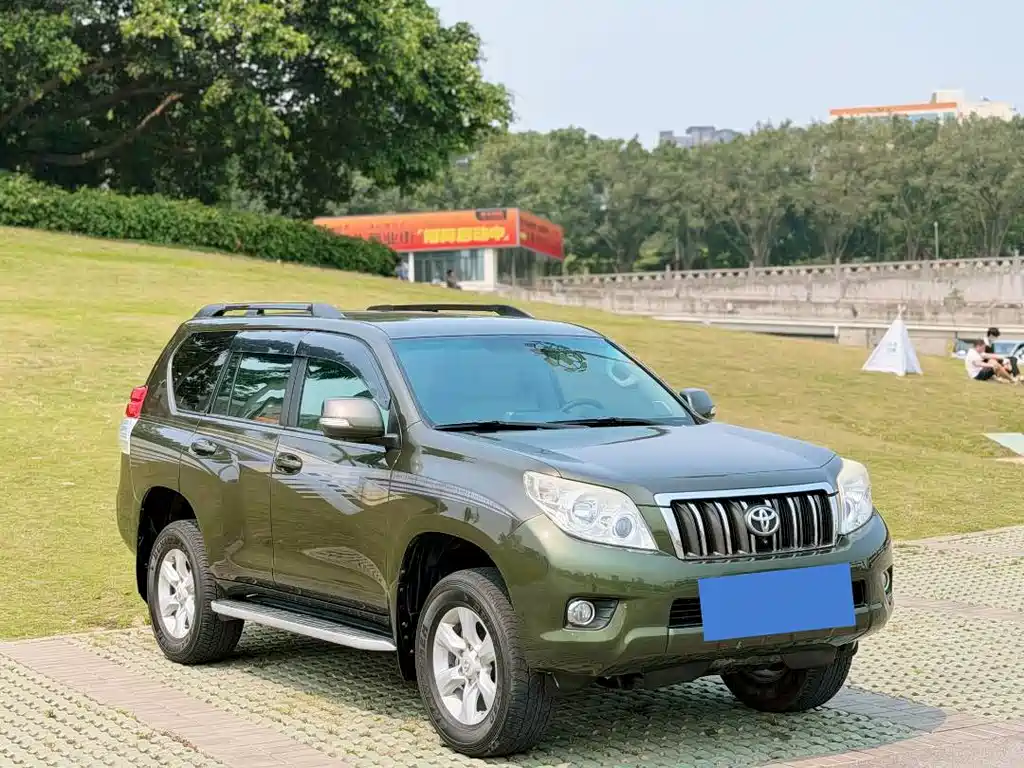 Toyota Prado — миниатюра 3