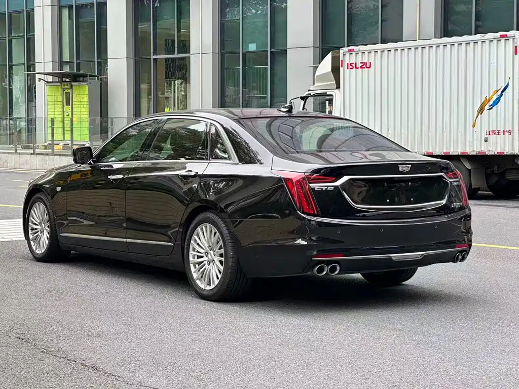 Cadillac CT6 — миниатюра 4
