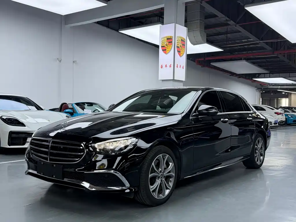 Mercedes-Benz E-Class 2021