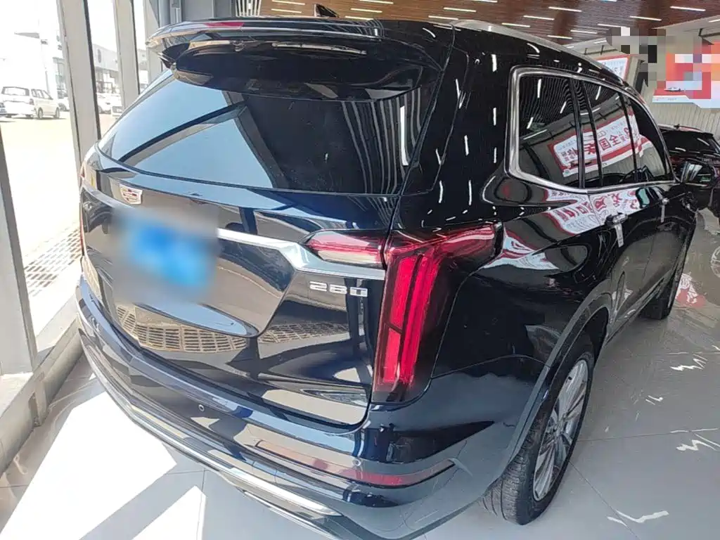Cadillac XT6 2021 28T мест Luxury