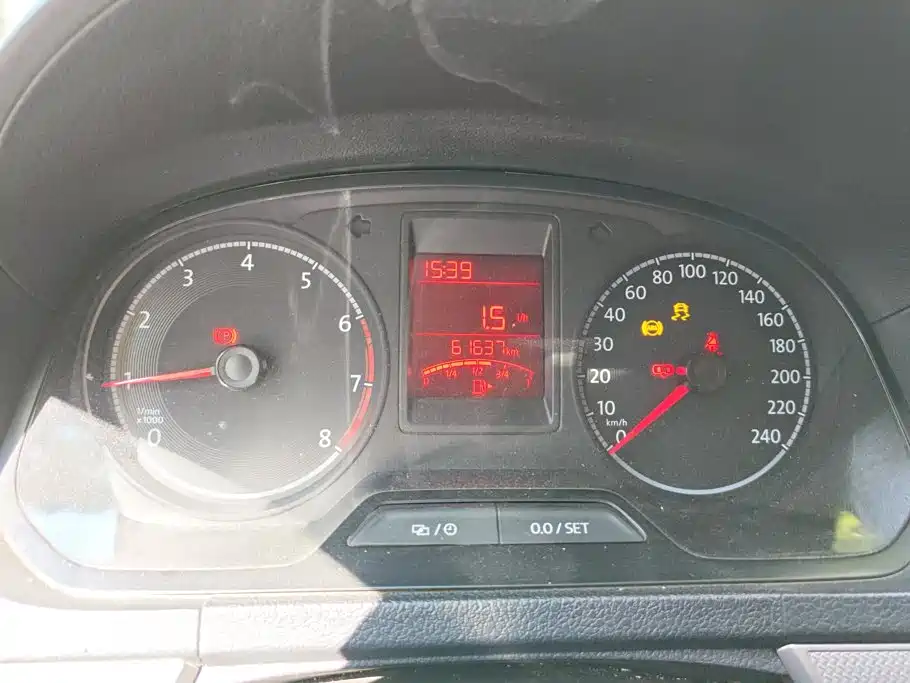 Volkswagen Jetta — миниатюра 14