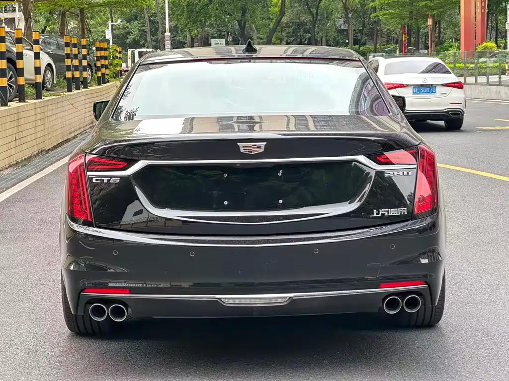 Cadillac CT6 — миниатюра 3
