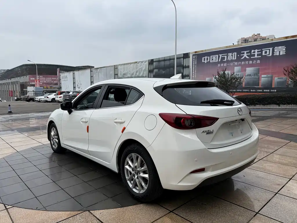 Mazda 3 Axela — миниатюра 7
