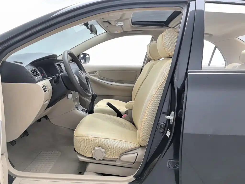 Toyota Corolla 2013 1.6L MT