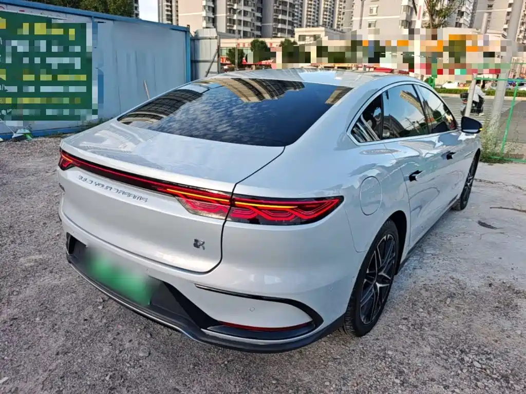 BYD Han — миниатюра 7
