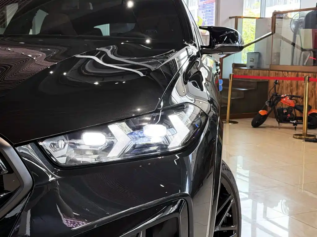 BMW X6 M — миниатюра 12