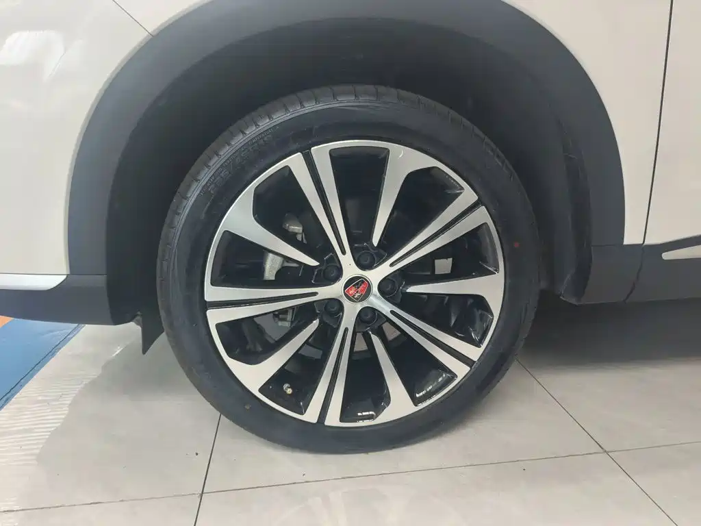 Roewe RX5 eMAX — миниатюра 5
