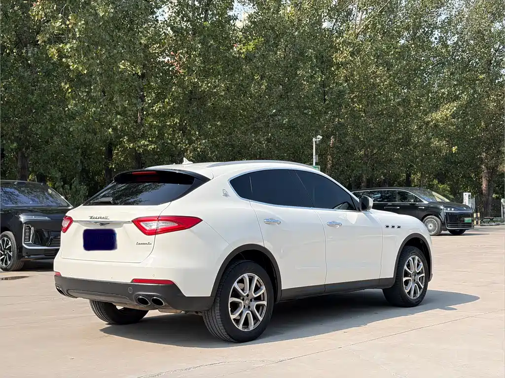 Maserati Levante — миниатюра 21