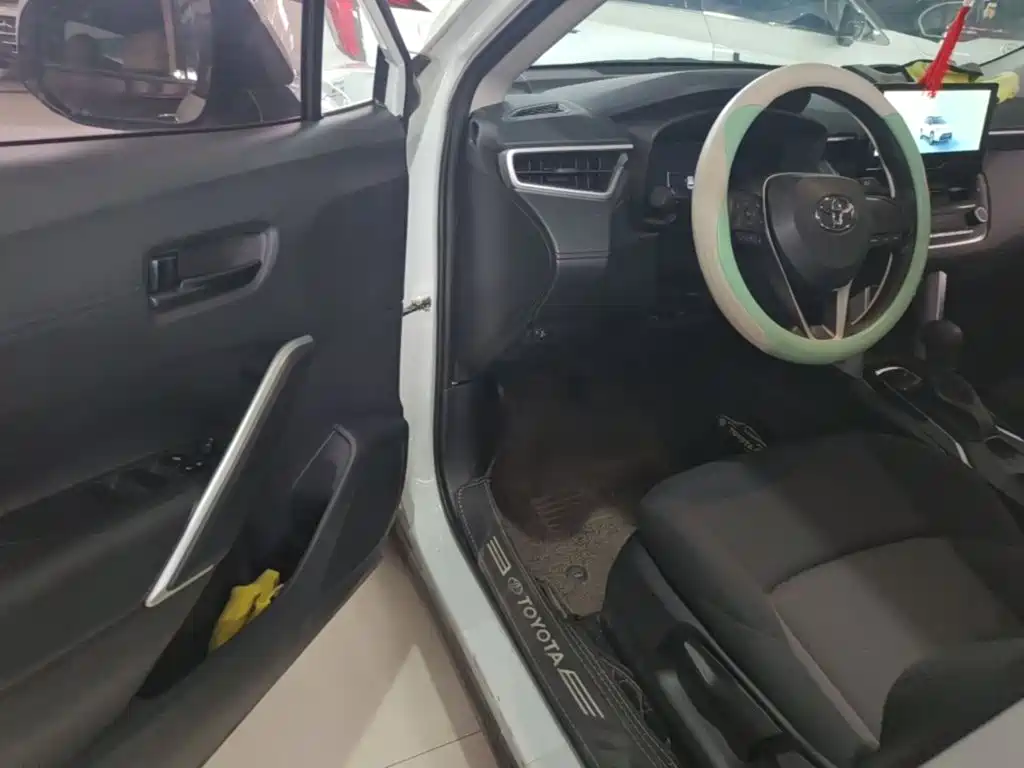 Toyota Frontlander — миниатюра 16