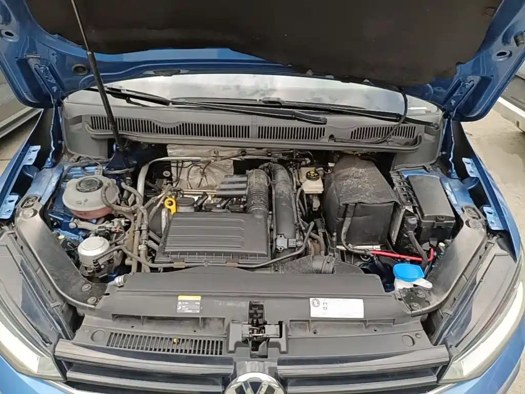 Volkswagen Touran — миниатюра 20
