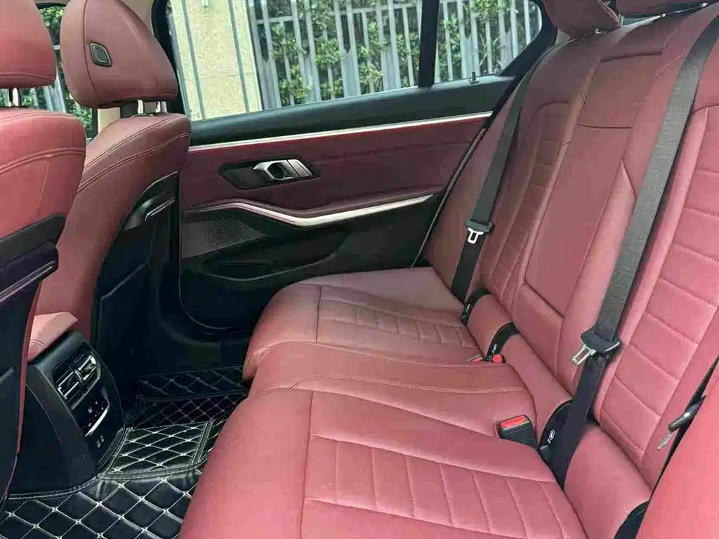 BMW 3 Series — миниатюра 10