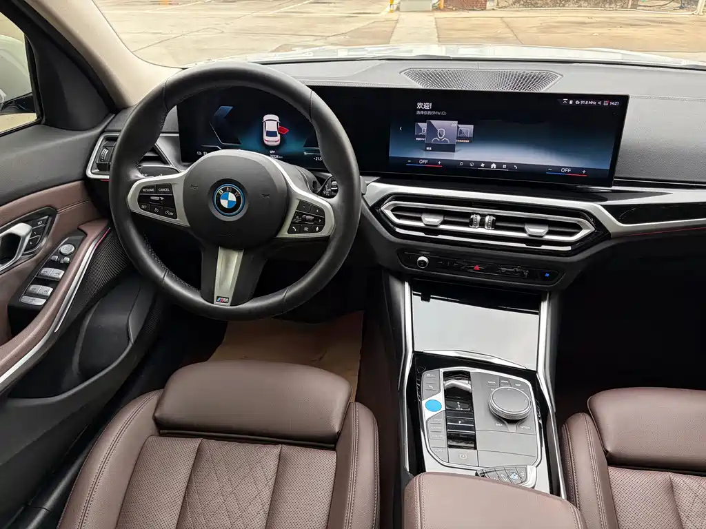 BMW i3 — миниатюра 7