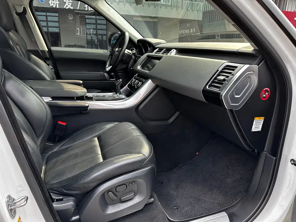 Land Rover Sport — миниатюра 10