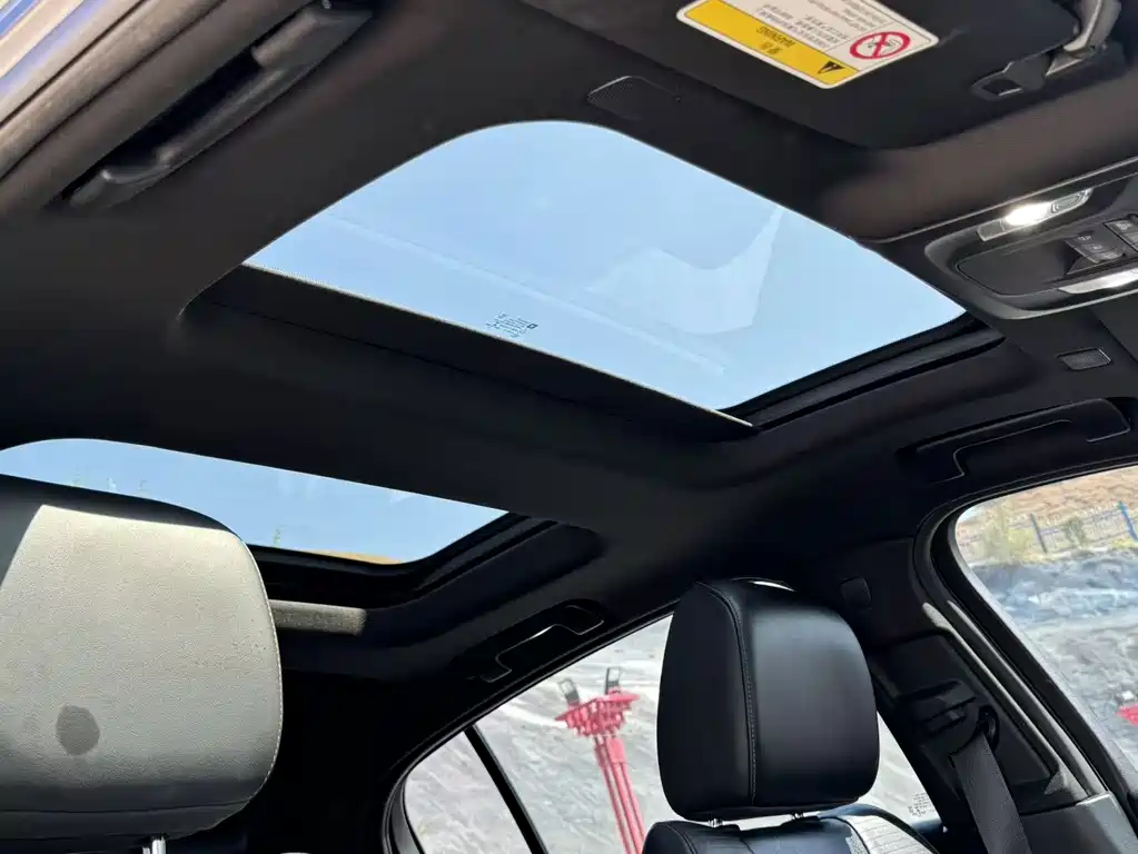 Cadillac CT5 — миниатюра 13