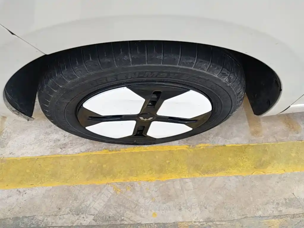 Wuling MINIEV — миниатюра 23