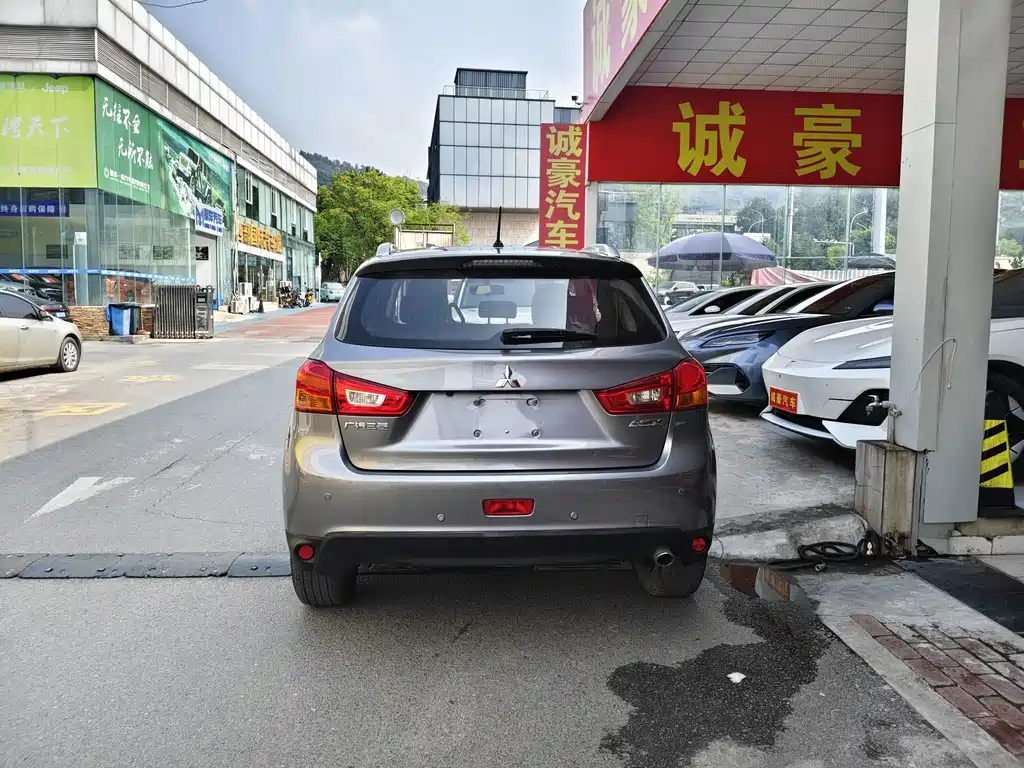 Mitsubishi ASX — миниатюра 10