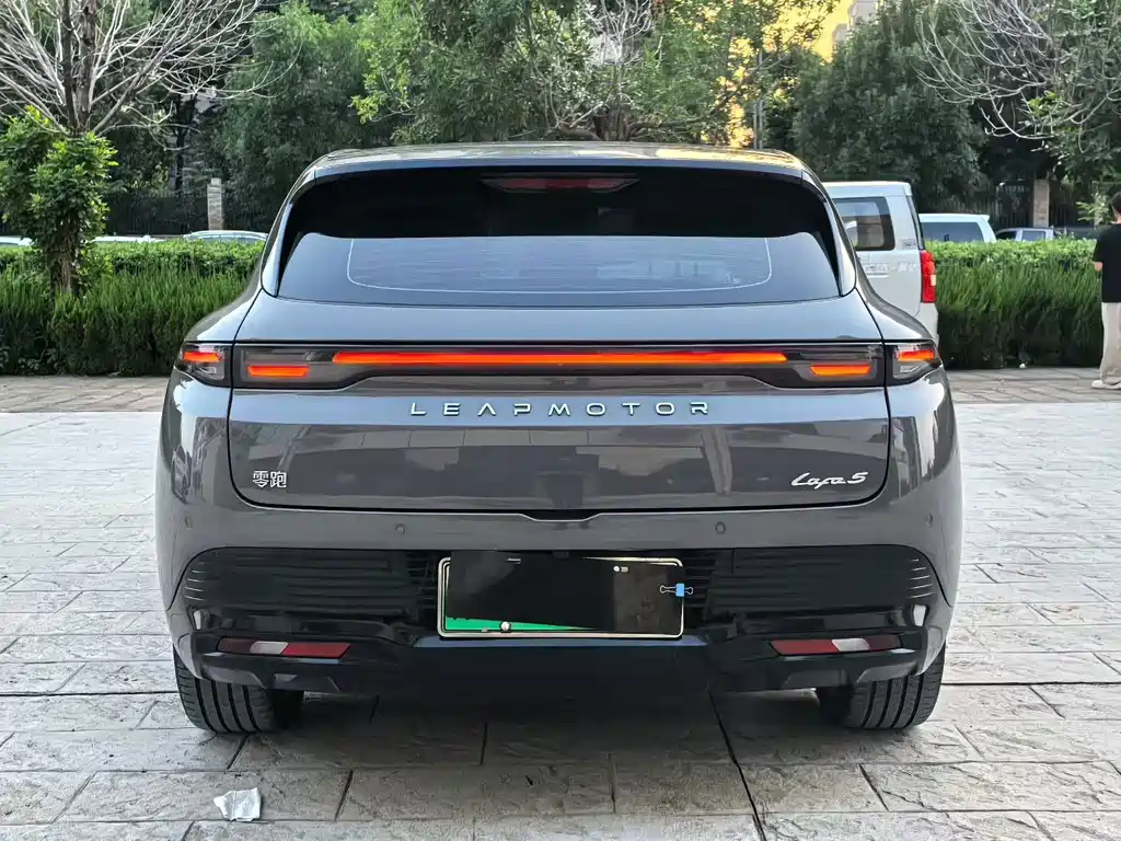 Leapmotor Ноль Лафа5 — миниатюра 8