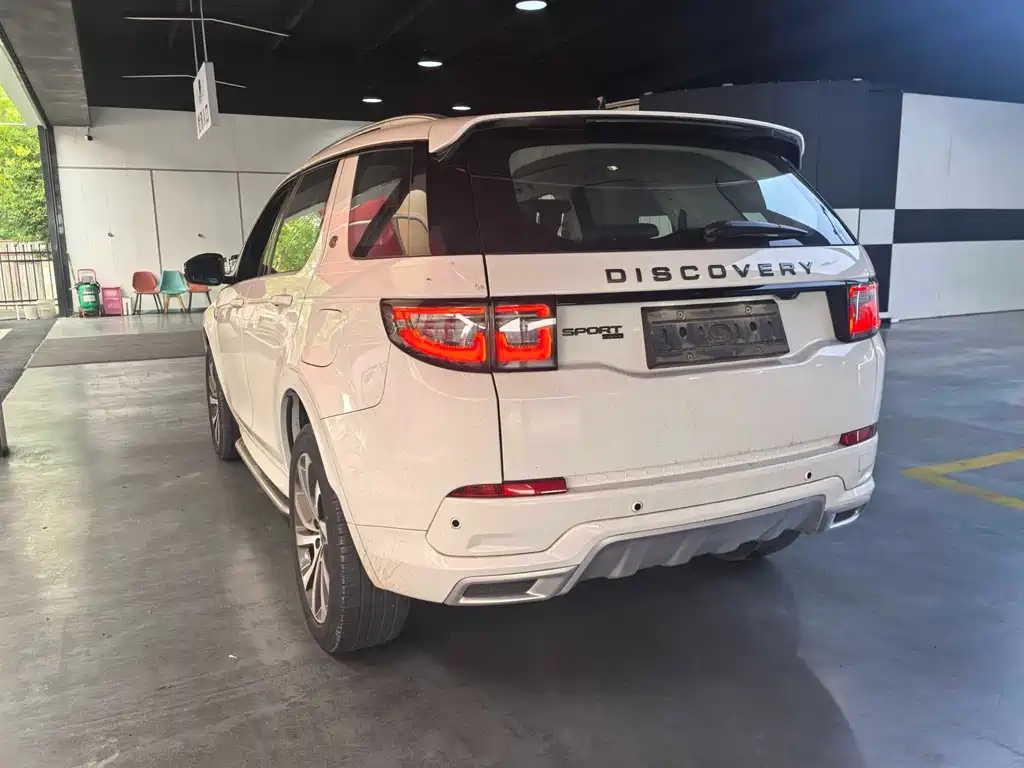 Land Rover Discovery Sport Hybrid — миниатюра 8