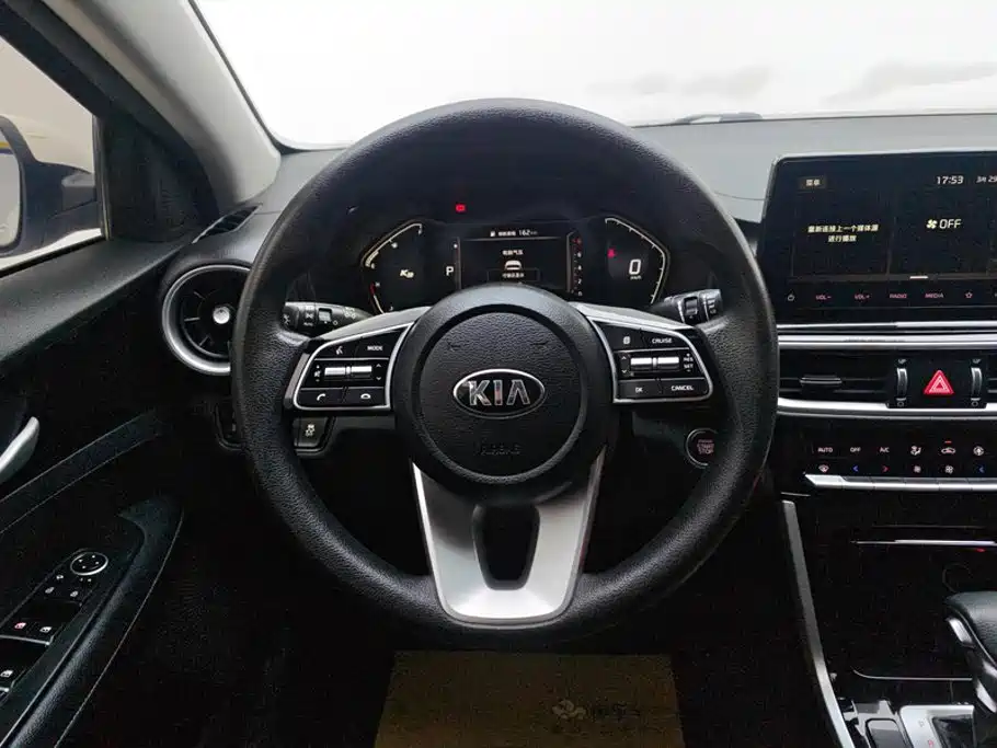 Kia K3 — миниатюра 15