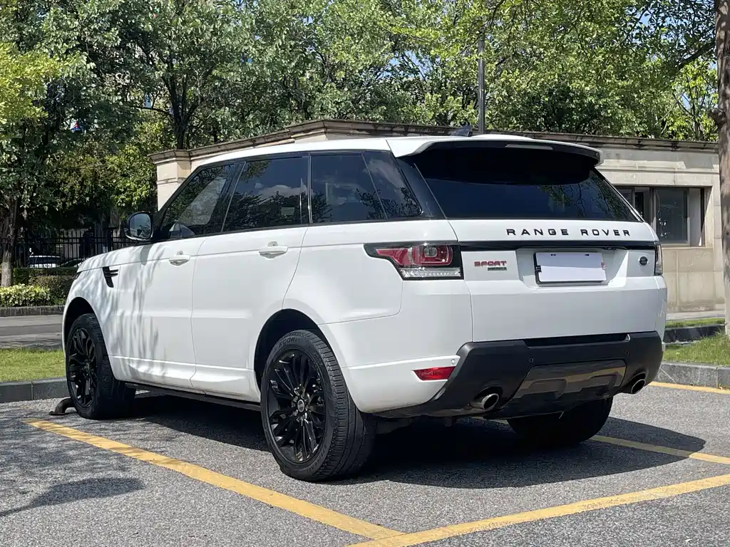 Land Rover Sport — миниатюра 4