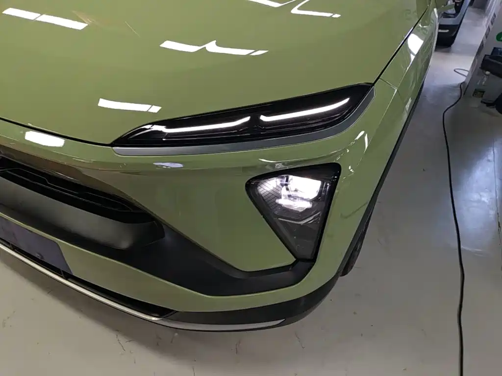 NIO ES6 — миниатюра 24