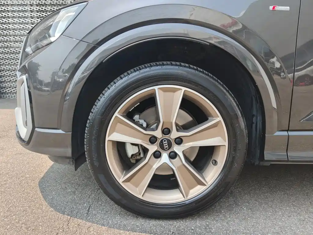 Audi Q2L — миниатюра 19