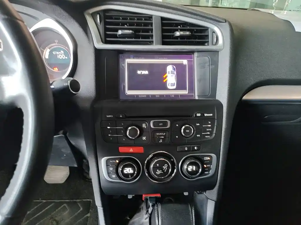 Citroen C4L — миниатюра 13