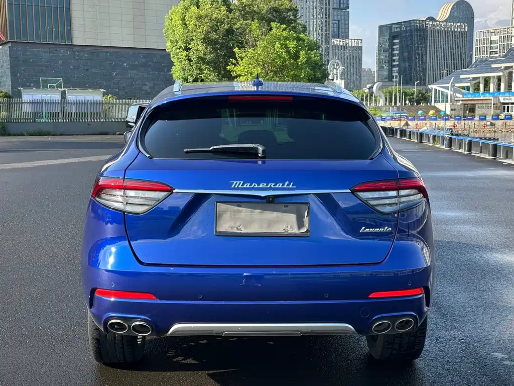 Maserati Levante — миниатюра 8
