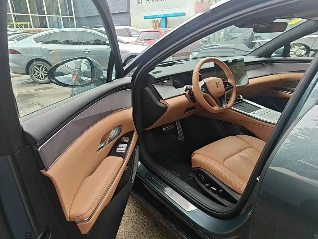 BYD Han L — миниатюра 16