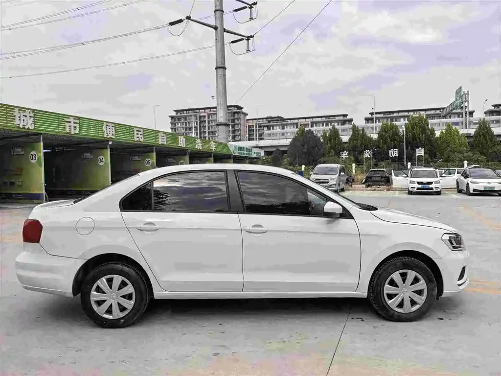 Volkswagen Jetta — миниатюра 6