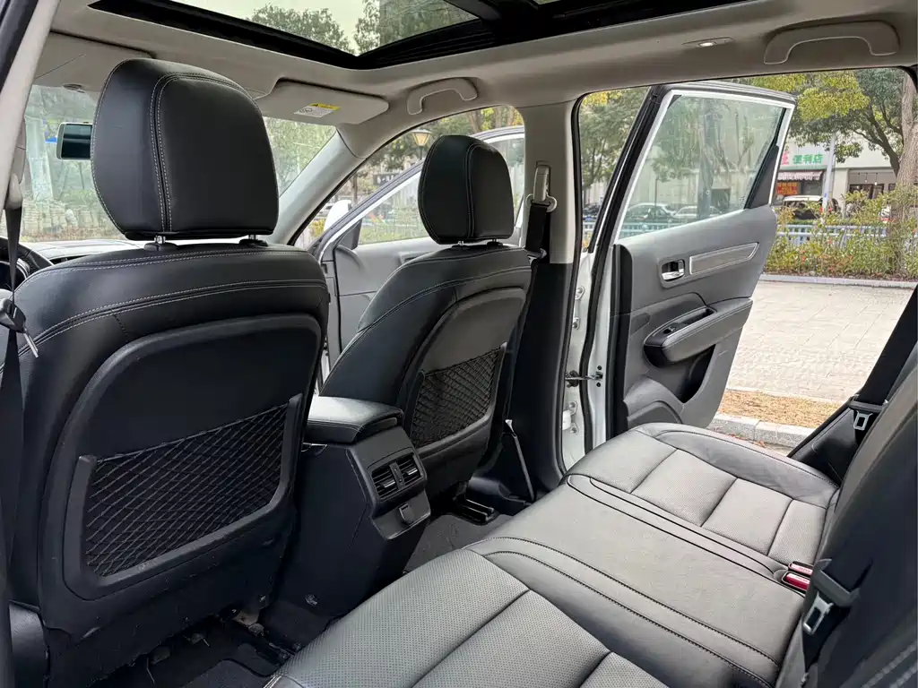 Renault Koleos — миниатюра 9