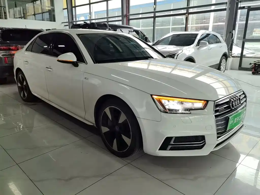 Audi A4L — миниатюра 4