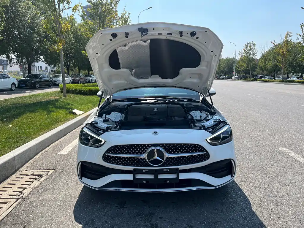 Mercedes-Benz C-Class — миниатюра 17