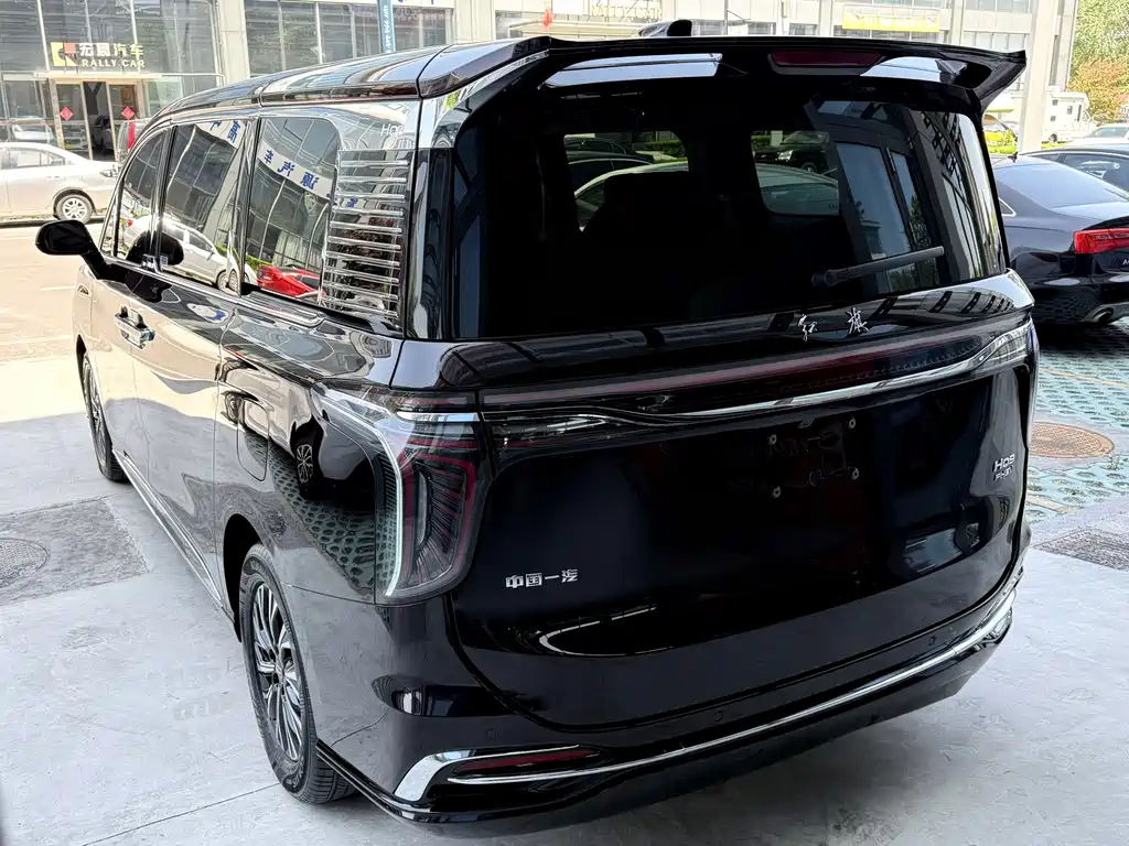 Hongqi Hongqi HQ9 PHEV — миниатюра 6