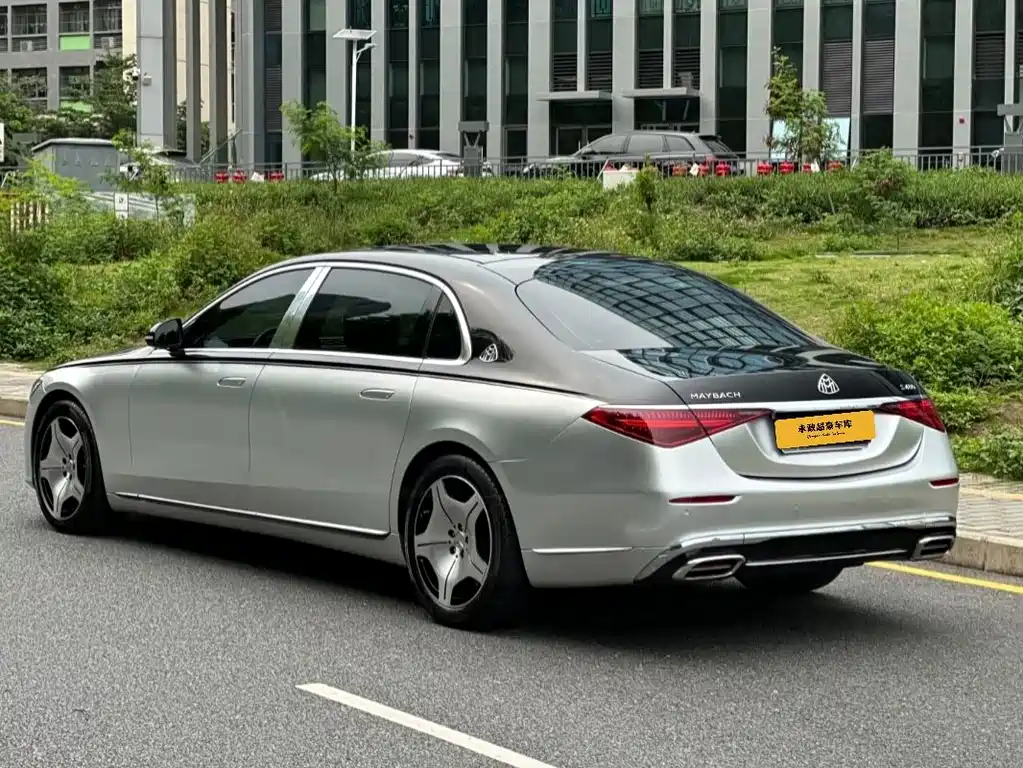 Mercedes-Benz S-Class — миниатюра 10