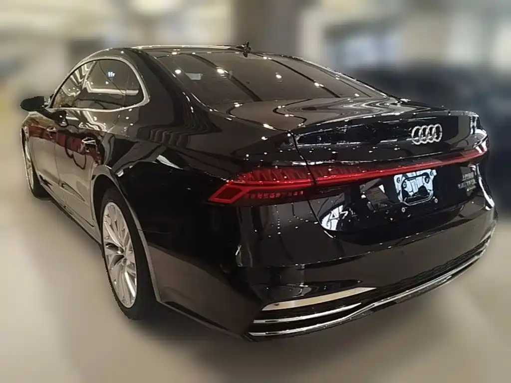 Audi A7L — миниатюра 9