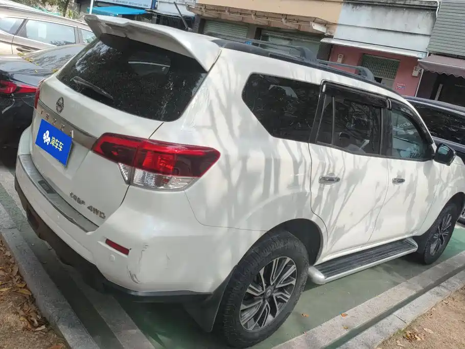 Nissan Terra — миниатюра 3