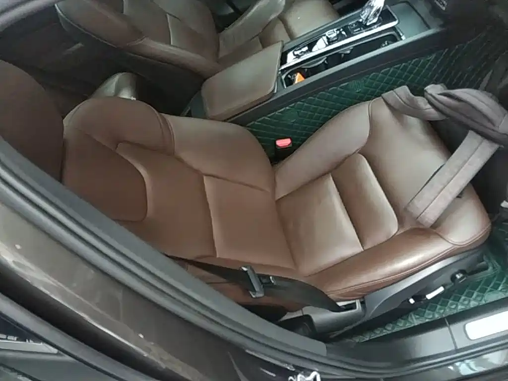Volvo XC60 — миниатюра 25