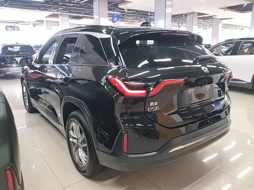 NIO ES6 — миниатюра 5