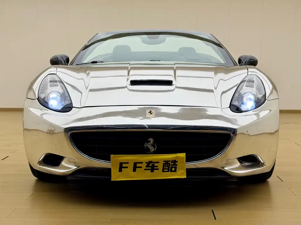 Ferrari California T — миниатюра 3